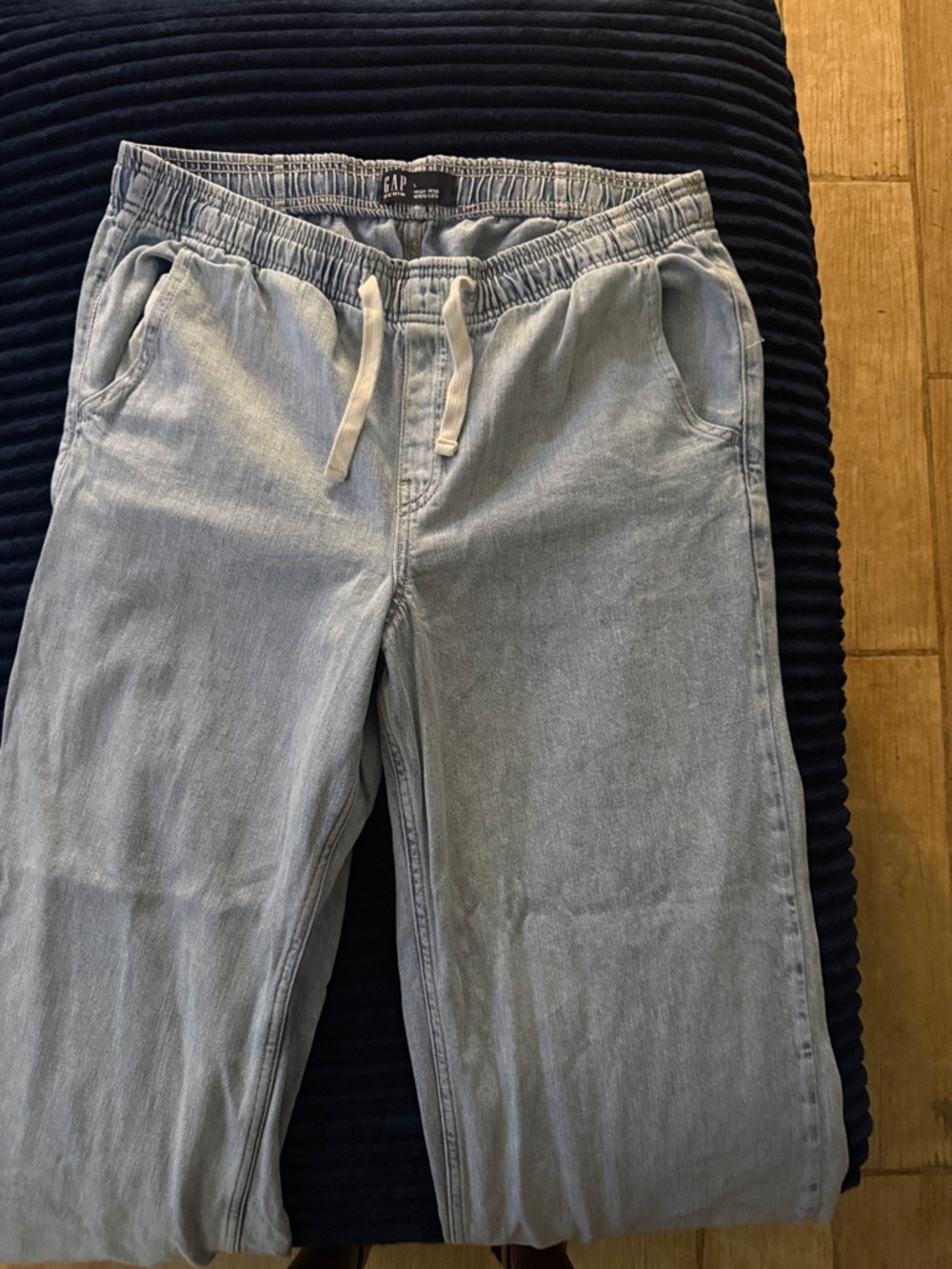 GAP Pale Blue Woman’s Relaxed Drawstring Wide Leg Jeans